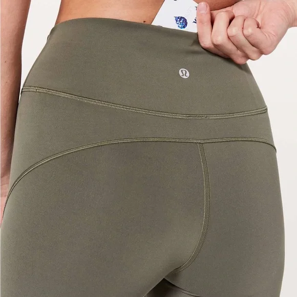 Lululemon In Movement Crop Everlux 19" Sage green - Picture 10 of 10